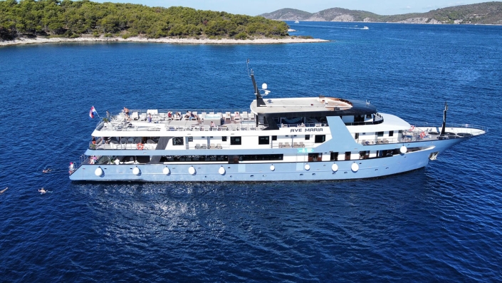 mit dem Schiff durchs Mittelmeer