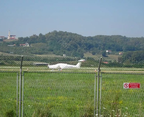 Serbien mit dem Sportflugzeug nach Sarajevo